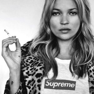 Rock & Republic Distressed Studded Indee Jeans